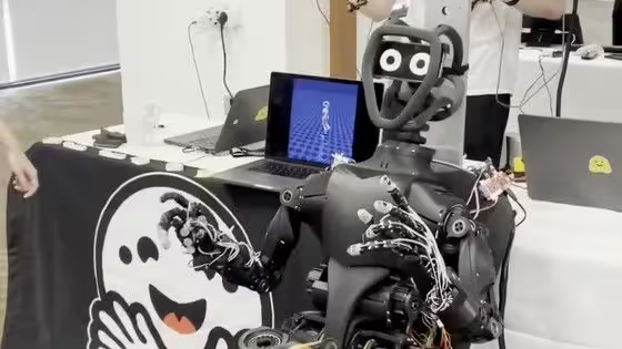 Hugging Face 推出 HopeJR 和 Reachy Mini 两款开 - 兰州联臻能源网