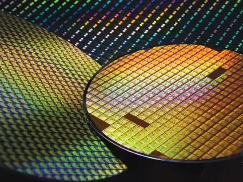 芯片上市提速 30%：业界首个面向半导体行业的专用大语言模型 SemiKong  - 兰州联臻能源网