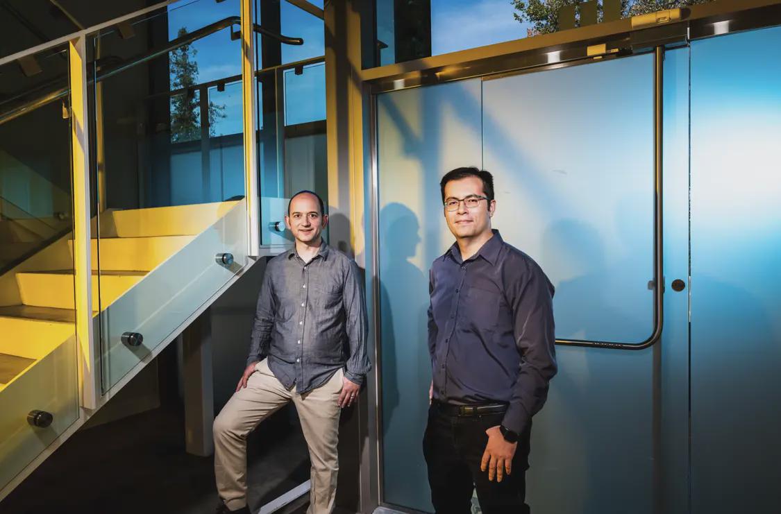 谷歌斥资27亿美元重聘 AI 专家，竟是Character.AI创办人 - 兰州联臻能源网