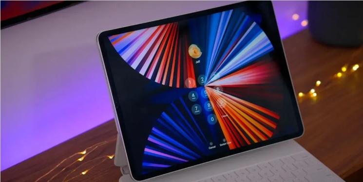 苹果首款AI平板曝光，新iPad Pro