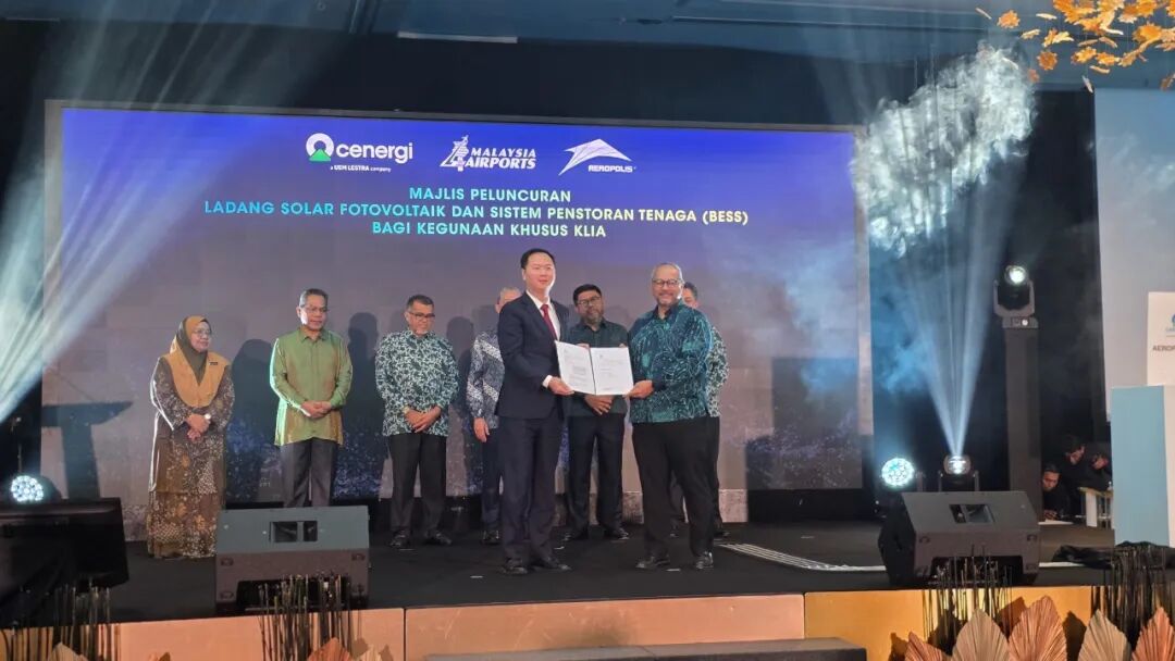 采用 628Ah 储能大电池，联动光伏电